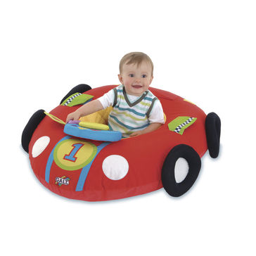 Látkový nafukovací závodní vůz pro nápaditou hru vašeho dítěte